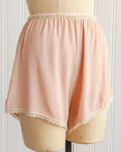 Evelyn Shorts