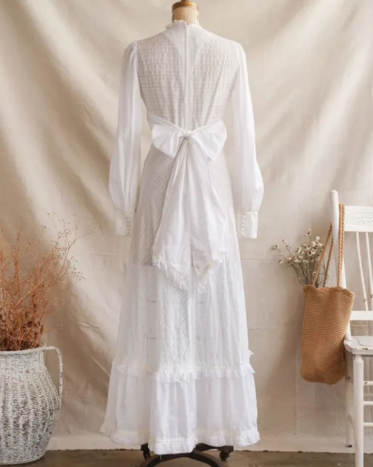 Highgate Cemetery Dress