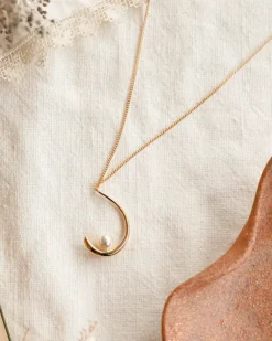 Hooked on a Feeling Necklace