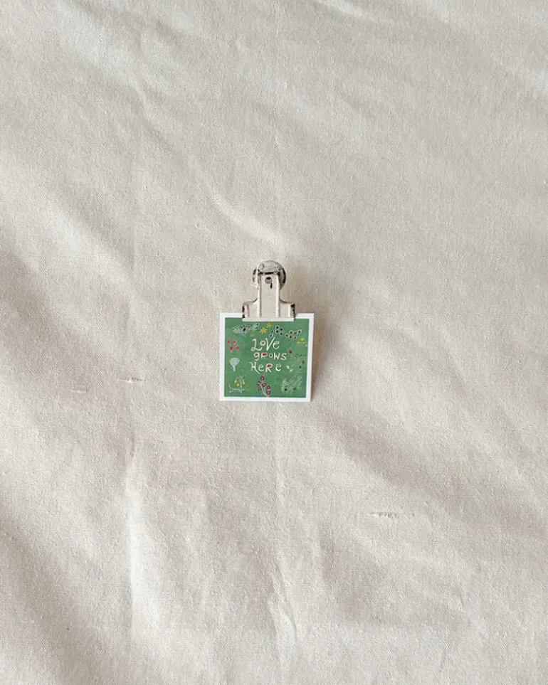 Love Grows Here Mini Card