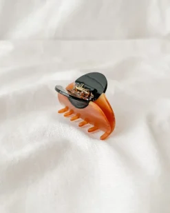 Open Exhibition Hair Claw