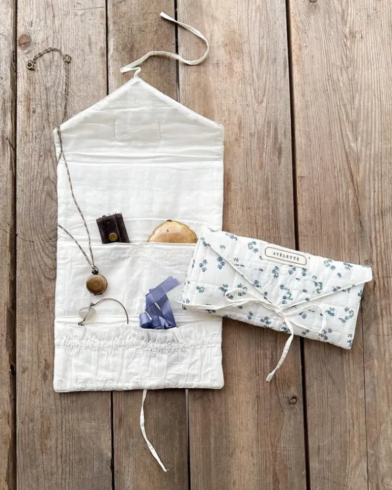 Quilted Travel Roll