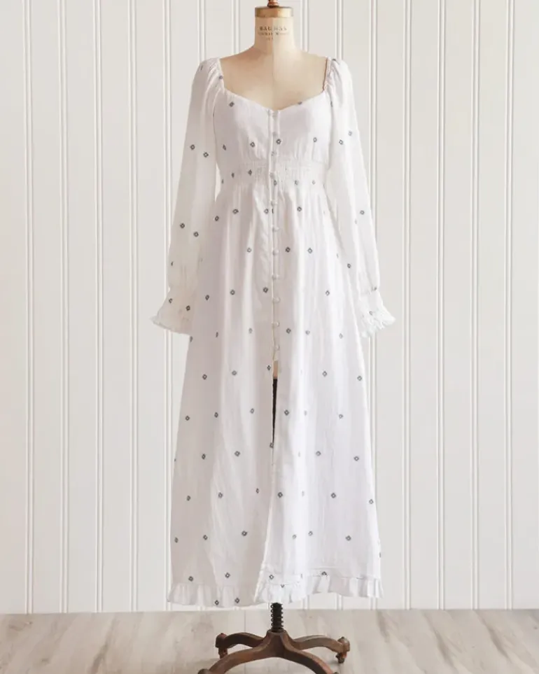 Reciting Shakespeare Dress